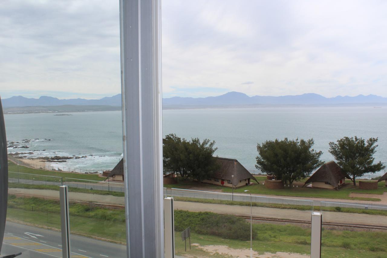 Seafront Apartment In Mossel Bay Eksteriør bilde